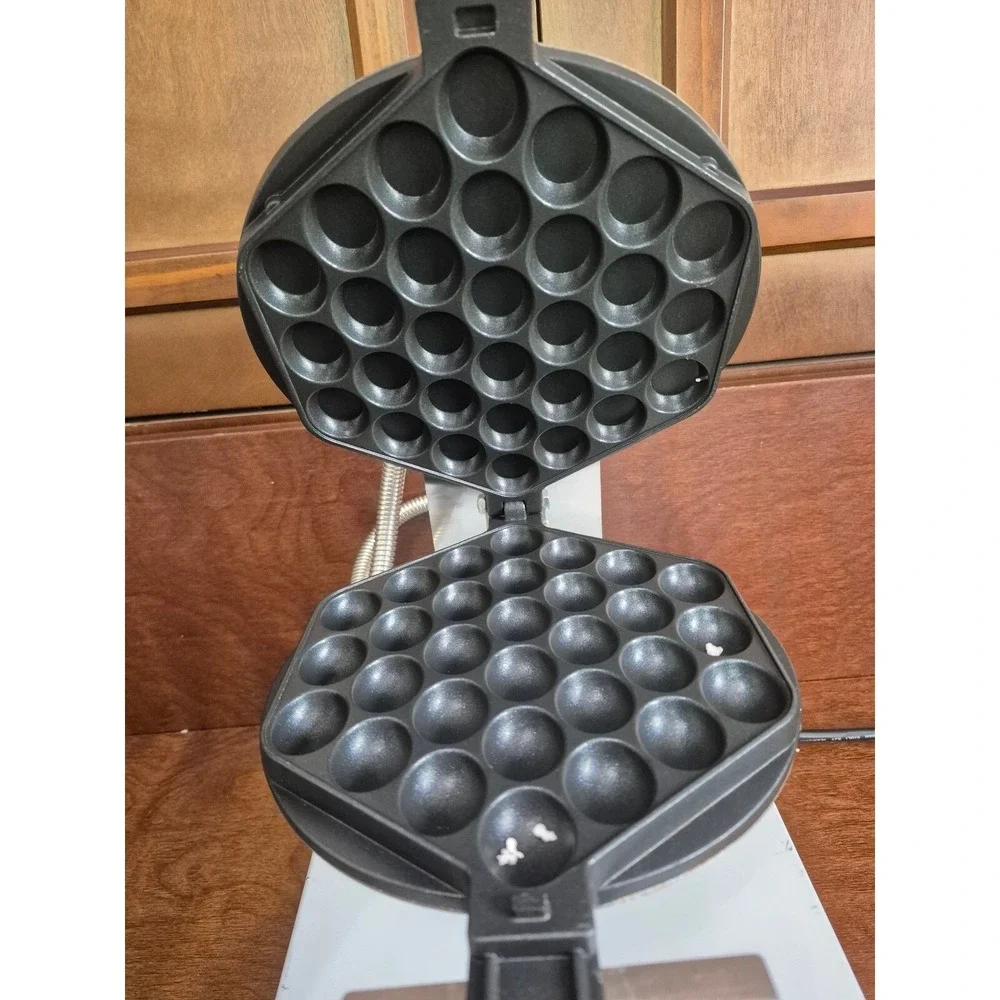 1400W  Rotatable Non-Stick‎ Round Waffle Maker Commercial-Grade Bubble Nonstick